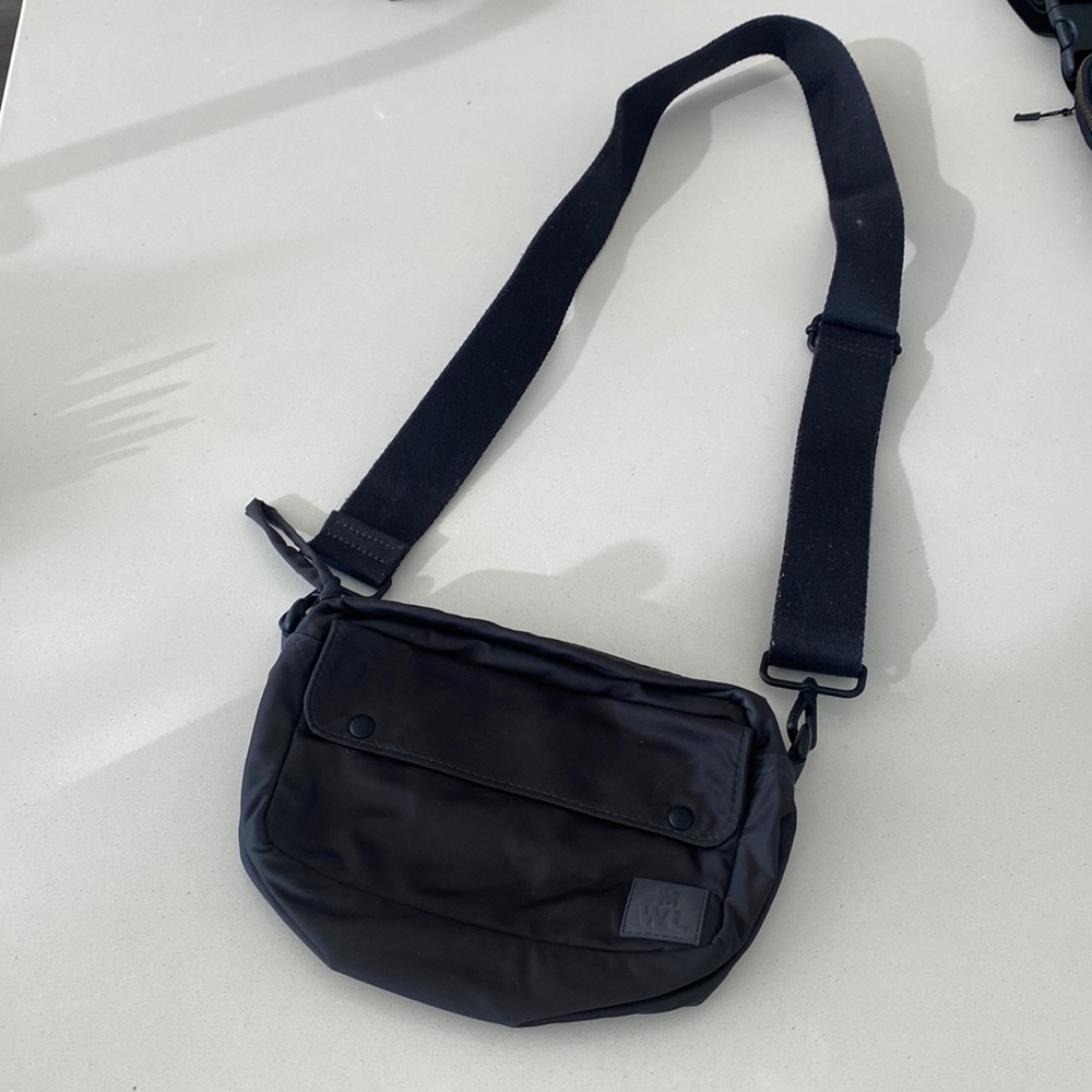 MWL cross body